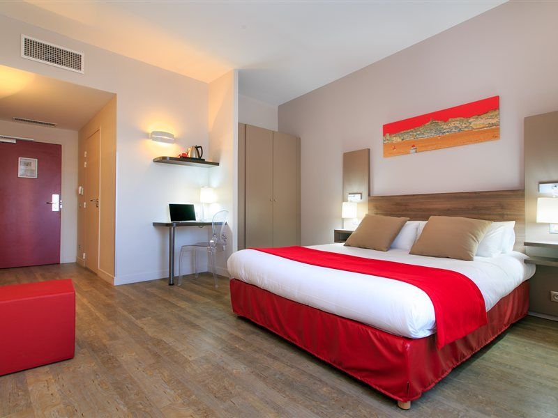 Hotel Marsiho By Happyculture Марсилия Екстериор снимка